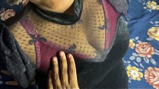 Desi Indian fucking with boyfriend hot teen beauty enjoying a hard bang session Video