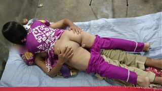 Indian Dehati Pretty Bhabhi Fucks Wet Pussy And Boobs Sucking Video